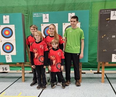 v.Li.: Luan Stebner, Aaron Stebner, Selina Stebner, Phil Stebner und Ayman Höhn (BSC Markgräflerland). Bild von Tamara Gutmann